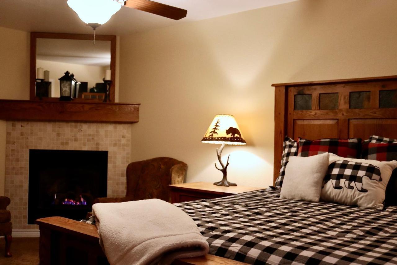 Glacier National Park Getaway - Oakmont Retreat 컬럼비아 폴스 외부 사진
